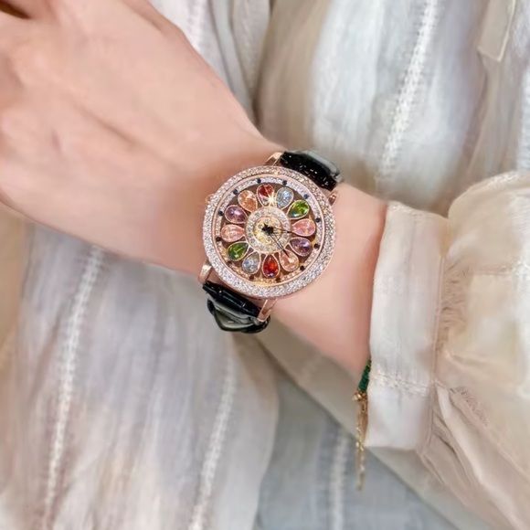 Luxury Rotating Petal Flower Dial Diamond Crystal Watch - Picture 9 of 14